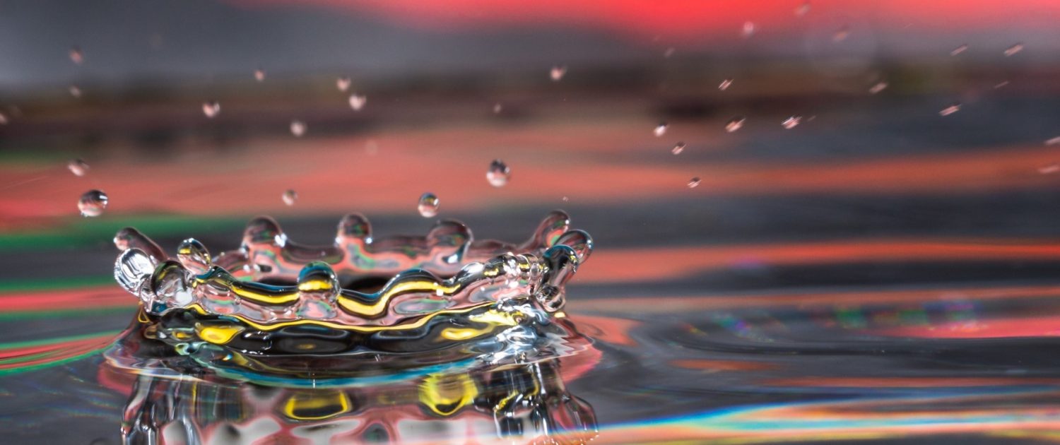 Water spray of multiple colors - Authentic Brands.